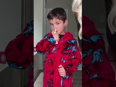 Клеанот солевой спрей для носа мягкий и безопасный.